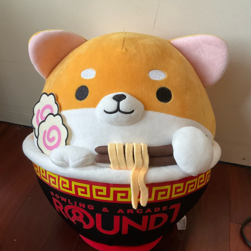 RARE Round 1 Takashoji Shiba Inu Dog Ramen Noodle Bowl 13" Plush Japan
